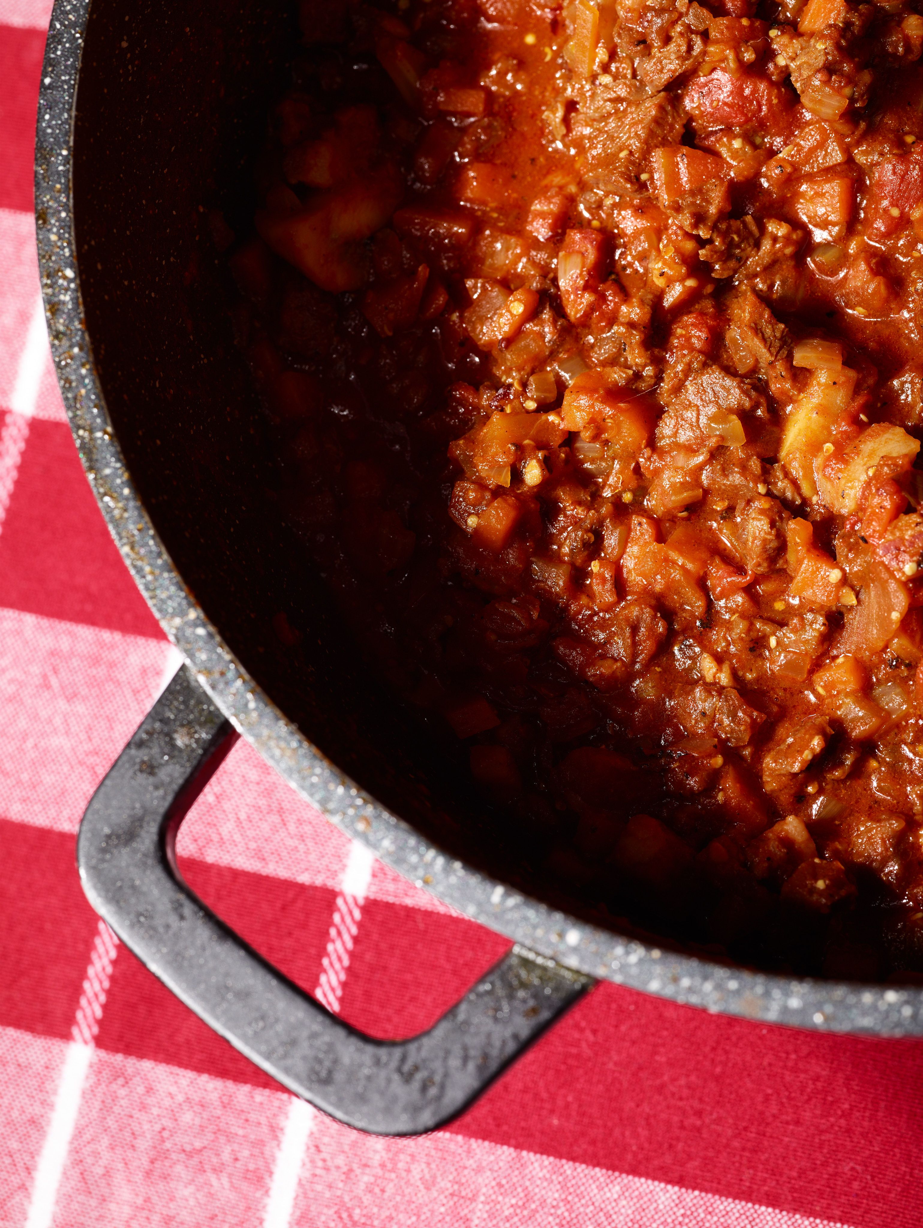 A close-up of the finished ragù