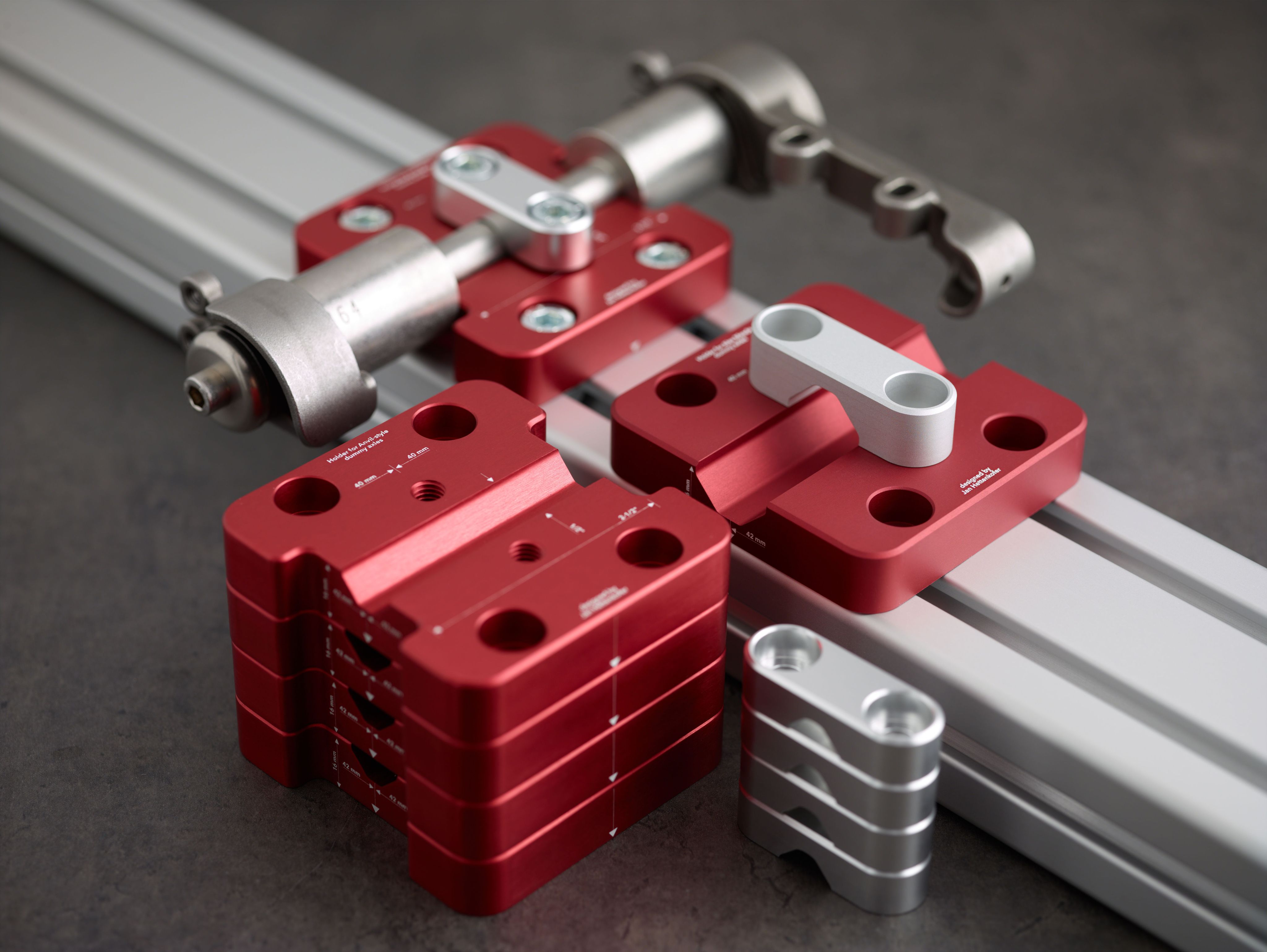 Title image for "Dummy Axle Holder for Series 8 Aluminium Extrusion Bike Framebuilding Jigs"